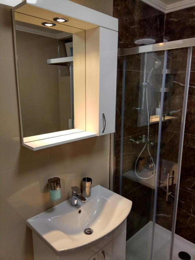 Apartment Cherry Gold Zrenjanin Buitenkant foto