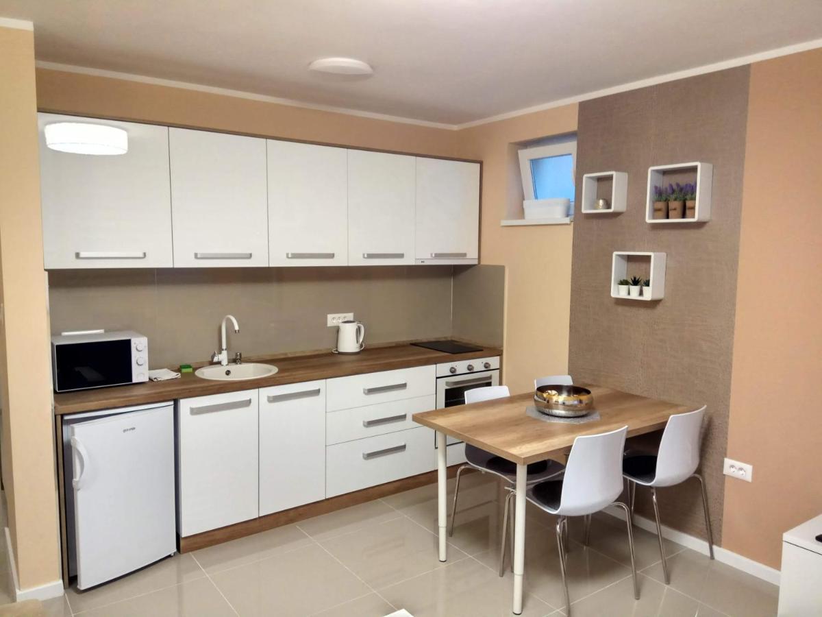 Apartment Cherry Gold Zrenjanin Buitenkant foto